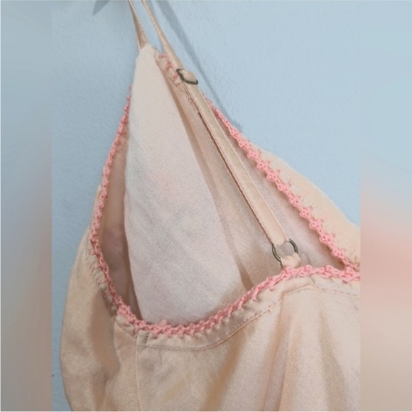 Chasing Unicorns Peach Floral Camisole - Picture 11 of 15